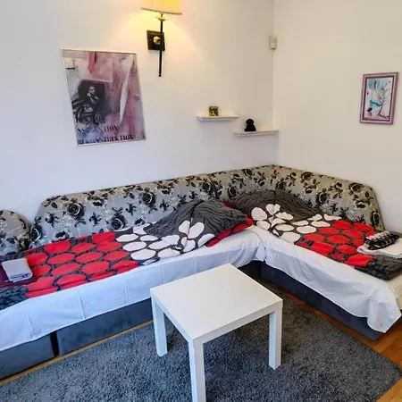 Cozy Flat Apartment *